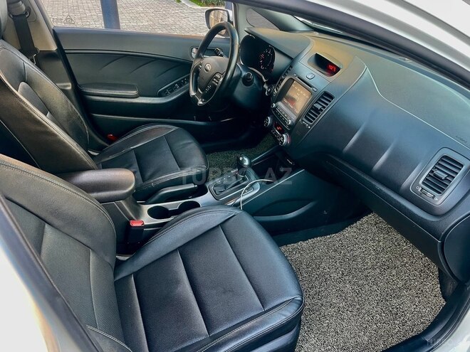 Kia K3 2015, 208,000 km - 1.6 l - Bakı