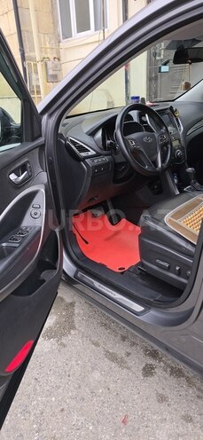 Hyundai Santa Fe 2014, 251,000 km - 2.4 л - Quba