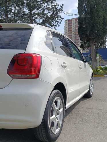 Volkswagen Polo 2009, 217,174 km - 1.4 л - Bakı