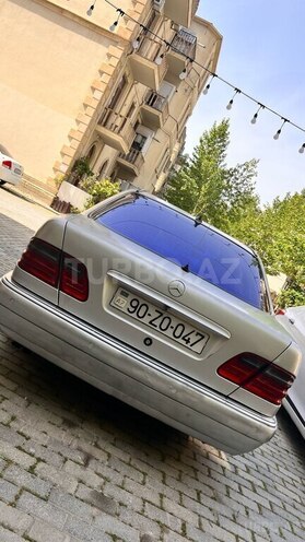 Mercedes E 240 1997, 245,380 km - 2.4 l - Bakı