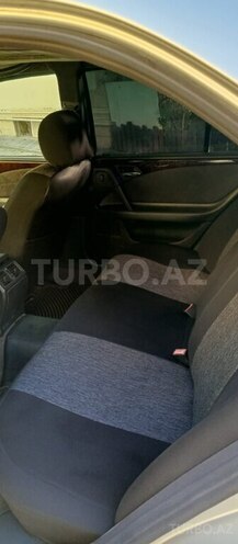 Mercedes E 240 1997, 245,380 km - 2.4 l - Bakı