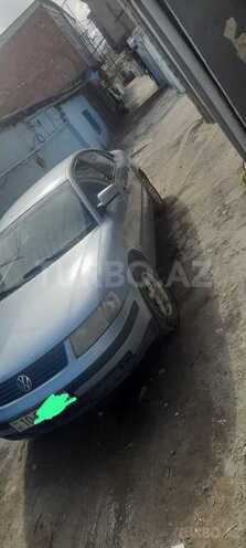 Volkswagen Passat 1998, 280,000 km - 1.8 l - Bakı