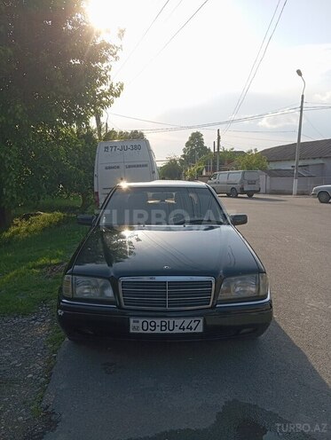 Mercedes C 220 1996, 390,000 km - 2.2 l - Bakı