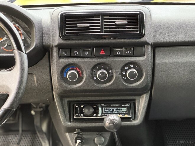 LADA (VAZ) Niva 2022, 58,000 km - 1.7 l - Gəncə