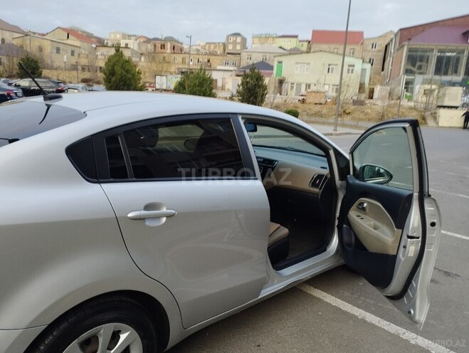 Kia Rio 2016, 214,043 km - 1.6 l - Bakı