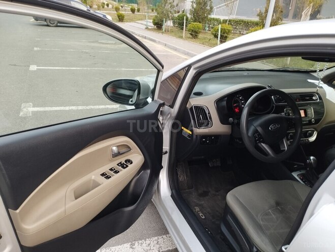Kia Rio 2016, 214,043 km - 1.6 l - Bakı