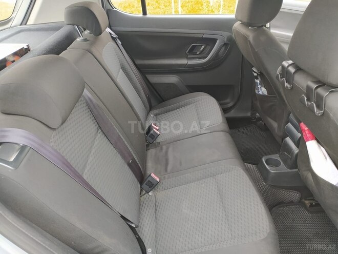 Skoda Fabia 2013, 218,000 km - 1.6 l - Bakı