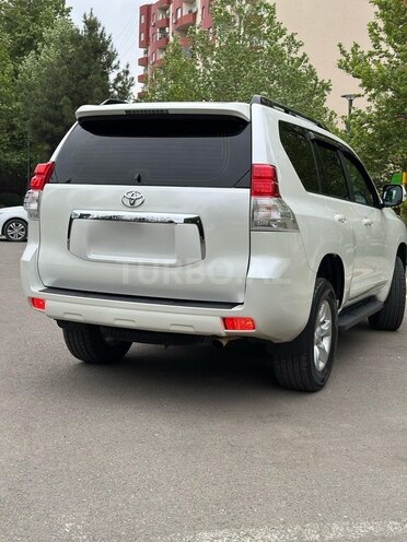Toyota Land Cruiser Prado 2010, 104,000 km - 2.7 л - Gəncə