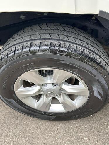 Toyota Land Cruiser Prado 2010, 104,000 km - 2.7 л - Gəncə