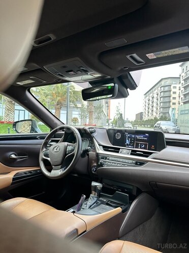 Lexus ES 300h 2020, 120,000 km - 2.5 l - Bakı