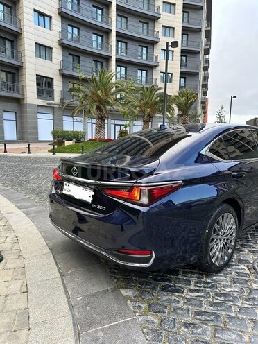 Lexus ES 300h 2020, 120,000 km - 2.5 l - Bakı