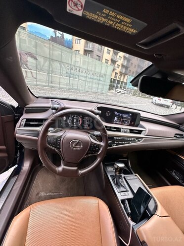 Lexus ES 300h 2020, 120,000 km - 2.5 l - Bakı