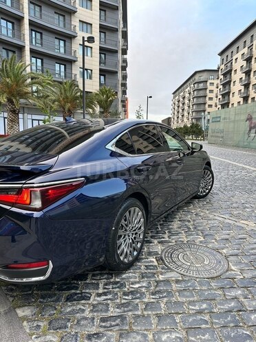 Lexus ES 300h 2020, 120,000 km - 2.5 l - Bakı
