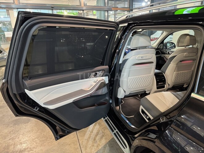 BMW X7 2023, 7,500 km - 3.0 l - Bakı