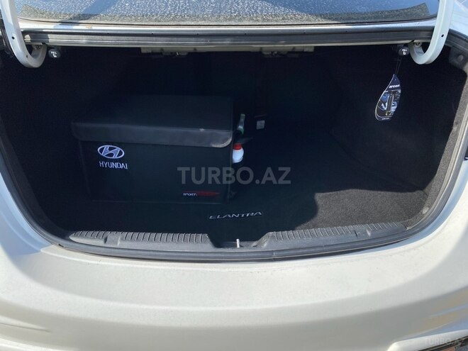Hyundai Elantra 2013, 218,871 km - 1.8 l - Bakı