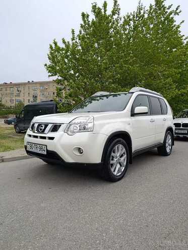 Nissan X-Trail 2011, 296,000 km - 2.5 л - Bakı