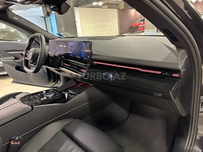 BMW 530e 2024, 9,000 km - 2.0 l - Bakı