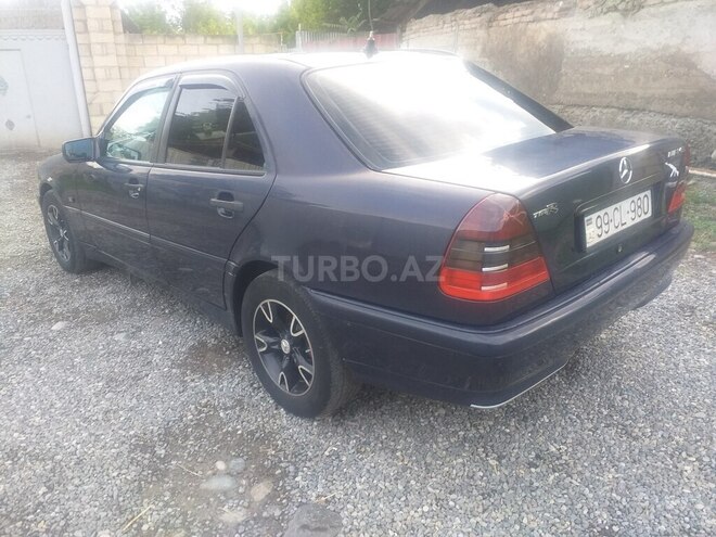 Mercedes C 180 2000, 117,963 km - 1.8 l - Bərdə