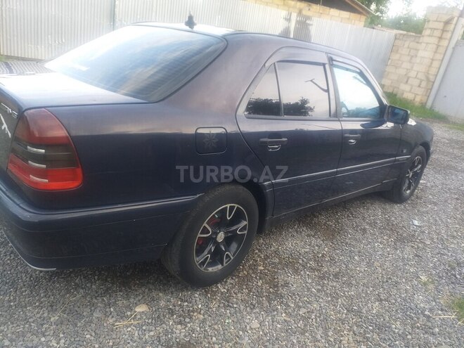 Mercedes C 180 2000, 117,963 km - 1.8 l - Bərdə