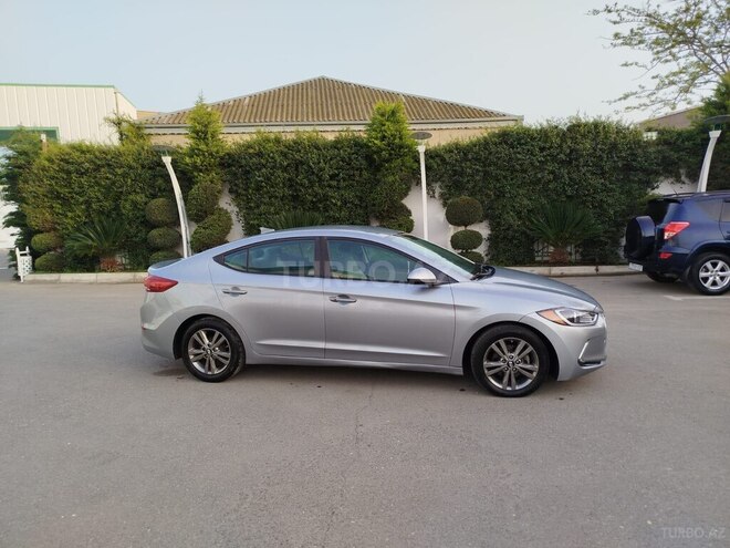 Hyundai Elantra 2017, 73,000 km - 2.0 л - Bakı