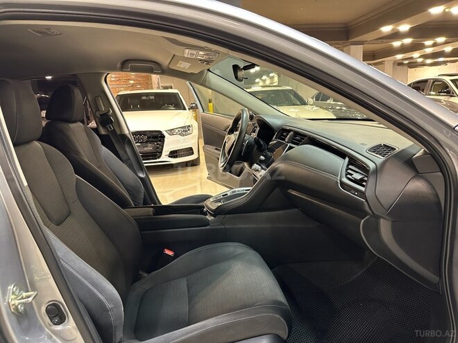 Honda Insight 2020, 128,000 km - 1.5 l - Bakı