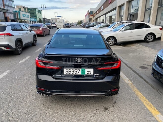Toyota Camry-5