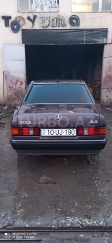 Mercedes 190 1993, 523,222 km - 2.0 l - Quba