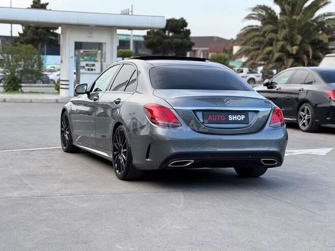 Mercedes C 300 2018, 120,000 km - 2.0 l - Bakı