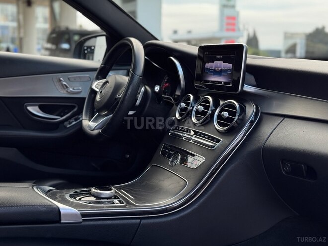 Mercedes C 300 2018, 120,000 km - 2.0 l - Bakı