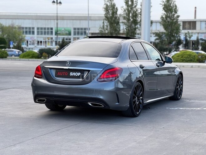 Mercedes C 300 2018, 120,000 km - 2.0 l - Bakı