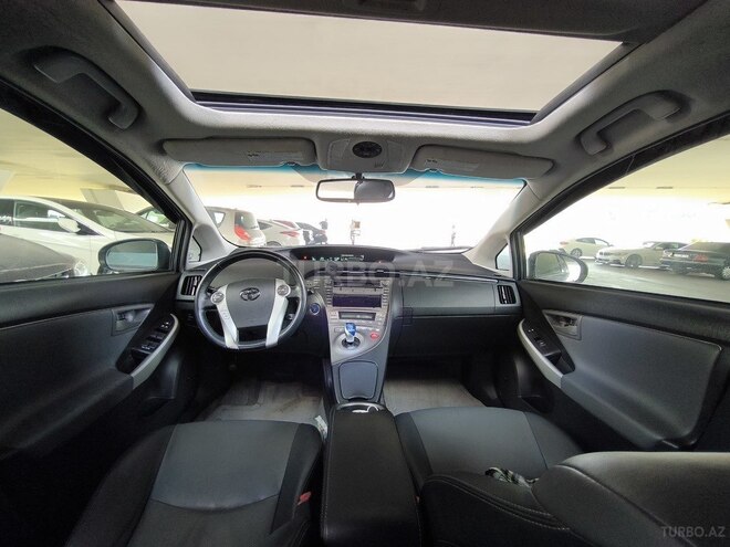 Toyota Prius 2013, 191,000 km - 1.8 л - Bakı