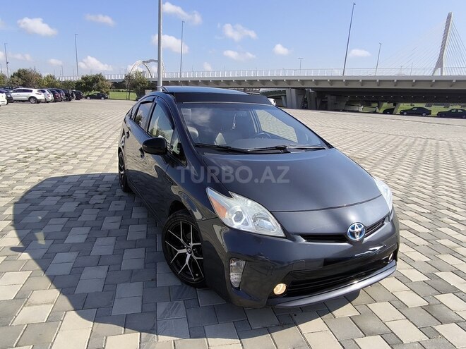 Toyota Prius 2013, 191,000 km - 1.8 л - Bakı