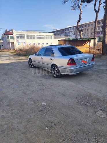 Mercedes C 230 1999, 227,800 km - 2.4 л - Gəncə