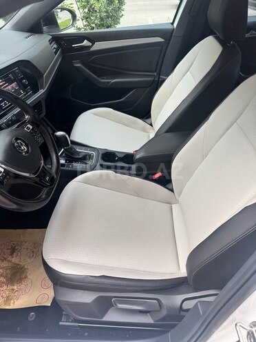 Volkswagen Jetta 2019, 109,000 km - 1.4 l - Bakı