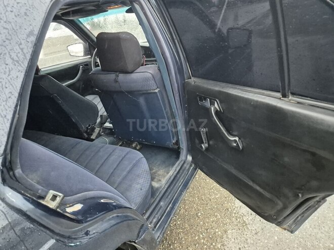 Mercedes 190 1991, 325,632 km - 2.0 l - Sumqayıt