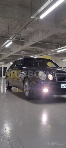 Mercedes E 240 1997, 292,000 km - 2.4 l - Gəncə