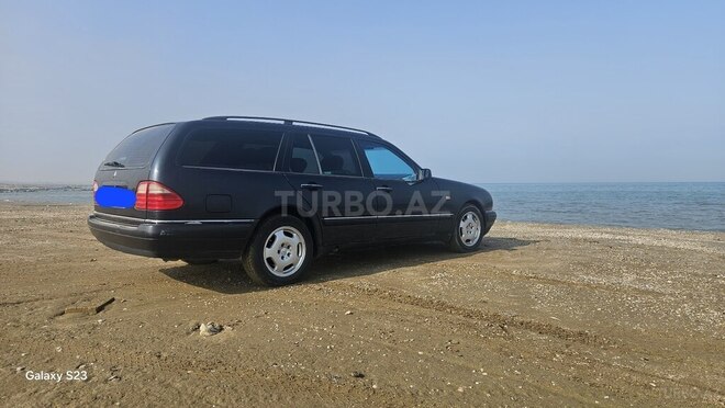 Mercedes E 240 1998, 232,750 km - 2.4 l - Sumqayıt