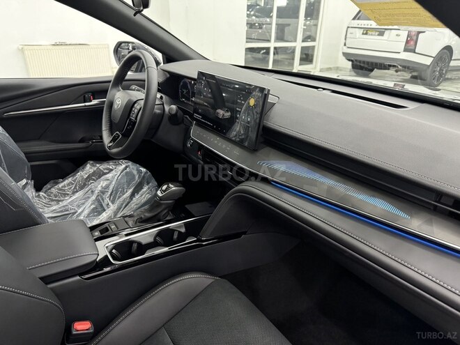 Toyota Camry-17