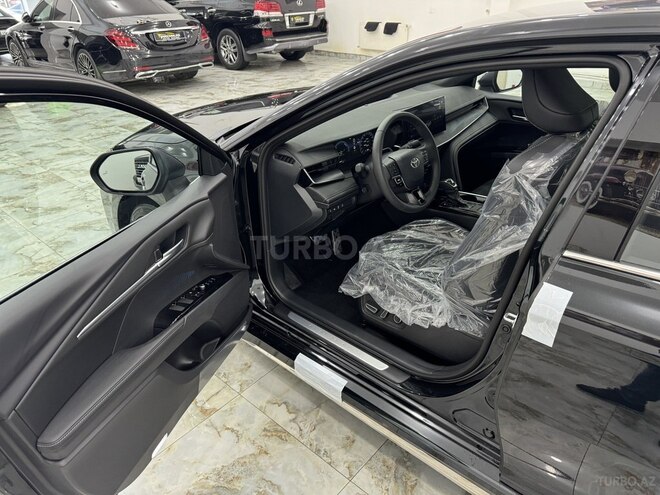 Toyota Camry-10