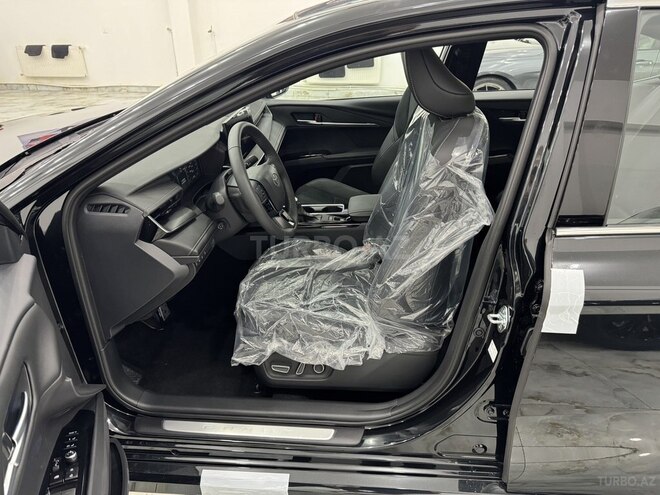 Toyota Camry-9