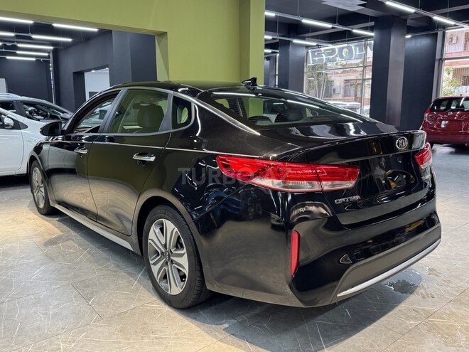 Kia Optima-6
