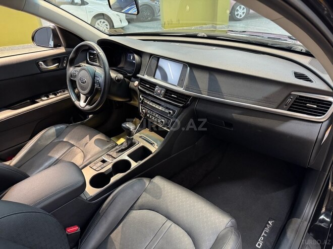 Kia Optima-14