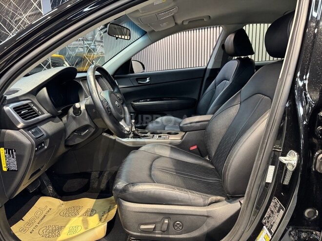 Kia Optima-17