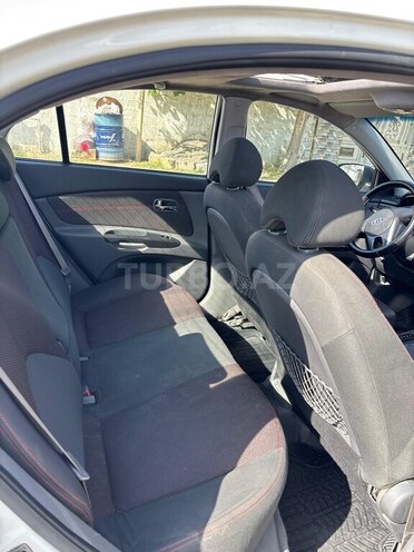 Kia Rio 2011, 300,000 km - 1.6 l - Bakı