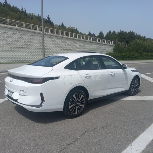 Changan Qiyuan A05 2025, 0 km - 1.5 l - Bakı