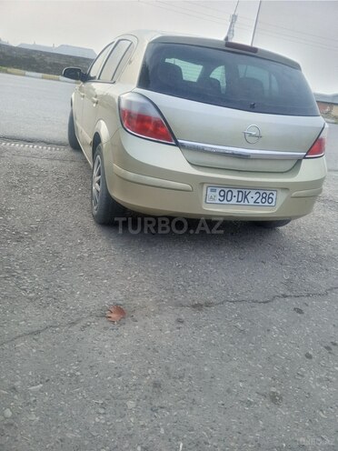 Opel Astra 2004, 200,000 km - 1.4 l - Ağsu