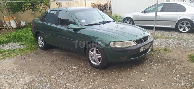 Opel Vectra 1996, 244,458 km - 1.8 l - Sumqayıt