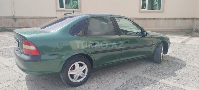 Opel Vectra 1996, 244,458 km - 1.8 l - Sumqayıt