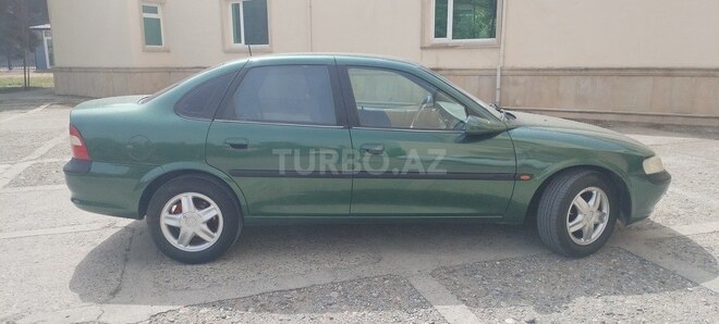 Opel Vectra 1996, 244,458 km - 1.8 l - Sumqayıt