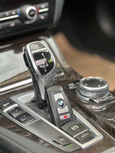 BMW 528 2016, 189,000 km - 2.0 l - Gəncə